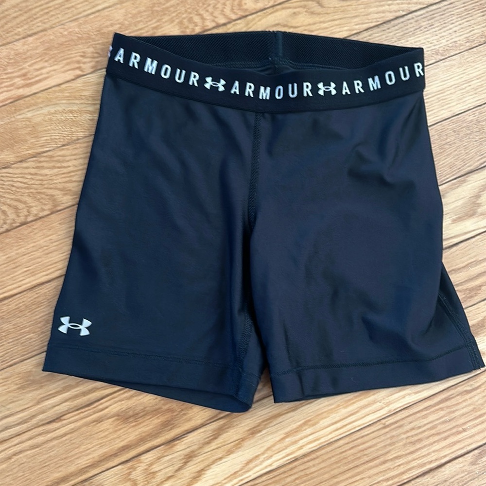 Women’s underarmour bike shorts